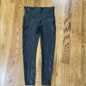 Spanx faux leather legging black size XL layering contouring control top